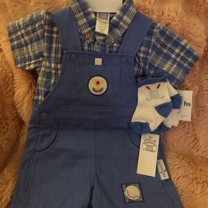 NEW with tags Boys baby outfit with golf details not worn